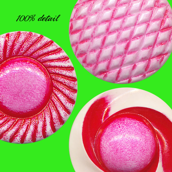 Retro Buttons Painted, Volume 04