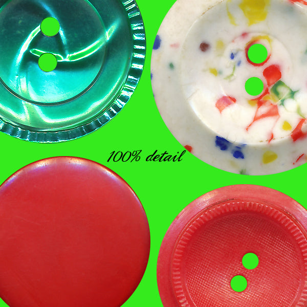 Vintage Christmas Buttons, Volume 01