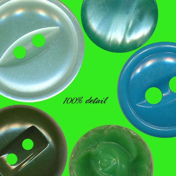 Retro Buttons in Blue & Green