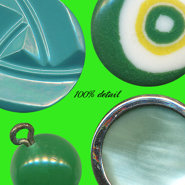 Retro Buttons in Green, Volume 03