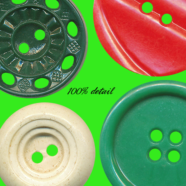 Vintage Christmas Buttons, Volume 03